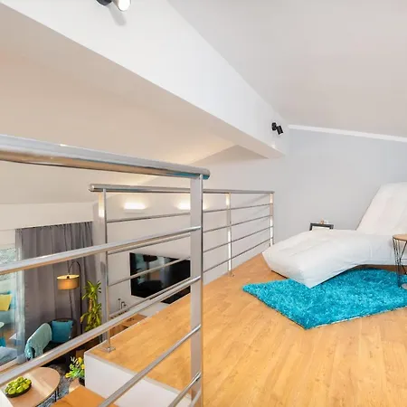 Biston Villa Baška Voda